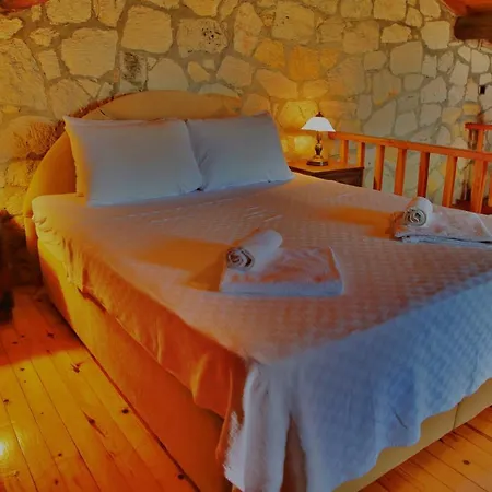 Otel The Mira House *