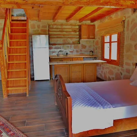 Otel The Mira House