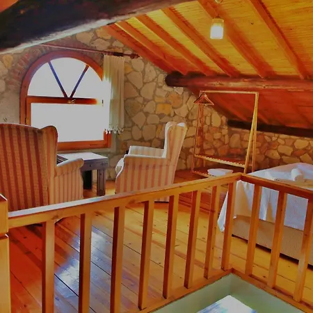 The Mira House Farmház *