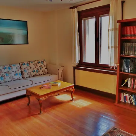 호텔 The Mira House *